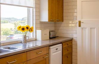 FernLea - Cosy bungalow and stunning country views - Photo 28