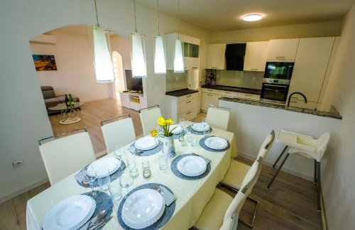 Kameni dvori - Family Villa with Pool & Jacuzzi for 8 - Foto 28