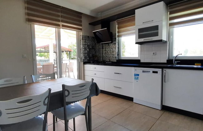 Beautiful 4-bed Villa Beril With Private Pool - Foto 7