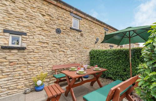 Upstairs Downstairs Cottage - Foto 2