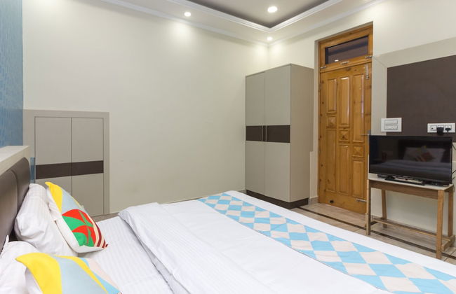 OYO 16593 Home Luxury 3BHK Galaxy Villa Andrar - Foto 7