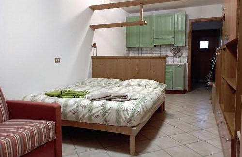 THE LITTLE NEST con balcone panoramico e box privato - Foto 1