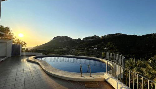 Casa Dalí Spacious Hilltop Villa with Sea Views near Dénia medium term stay - Foto 2