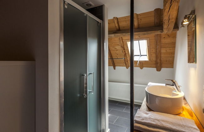 Family Farmhouse With Sauna - Photo 18