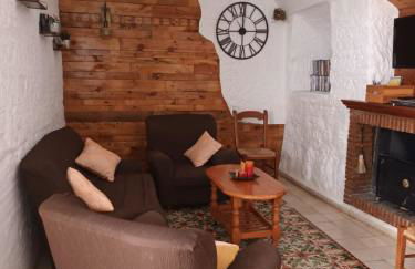 Cuevas Baza - Photo 2