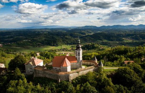 Cozy Home In Vrhi Vinagorski - Foto 8