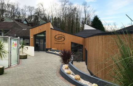 Spacious Oak Cabin with Hot Tub - Devon - Foto 44