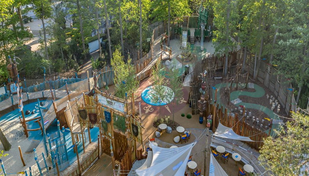 Efteling Theme Park - Photo 2