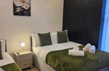 Deluxe 2BR Apartment Near City Center - Sleeps 6 - Foto 77