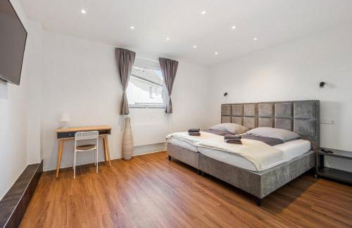 LivingLike-4P-central-modern-private-parking - Foto 4