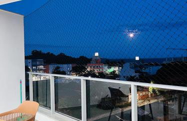 Apartamento NOvo na Praia do Morro Temporada Wi-Fi, Vista Mar, garagem, varanda grande - Foto 3