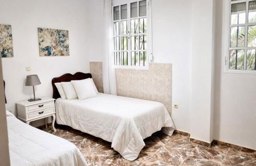 Casa Huelin - Apartamento y Loft, Playa 200m, Patio Privado, Centro Málaga - Foto 11