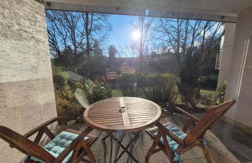 NaturBlick am Rothaarsteig neue moderne Ferienwohnung mit 2 Badezimmern 2 Küchen inklusive Highspeed Internet Flatrate 2x XXL Boxspringbett 2x Terrassen und 2x PKW Parkplätze 10 Minuten bis Willingen Ideal für Touristen und Geschäftsleute mit MWStRechnung - Foto 6