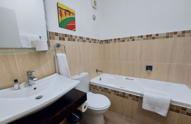 First Group Brookes Hill Suites - Foto 62