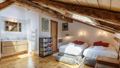 Ferme d Aristide - Chalet 160m2 Calme Sauna Vue Bus Train 250m - Photo 3