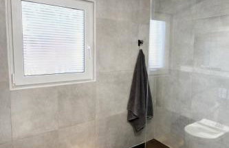 Ferienhaus Seeoase - 70qm - Kamin -Terrassen - Parkplatz - Badestelle fußläufig - Foto 18