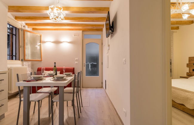 Bragora 3524 Between S. Marco & Biennale - Photo 15