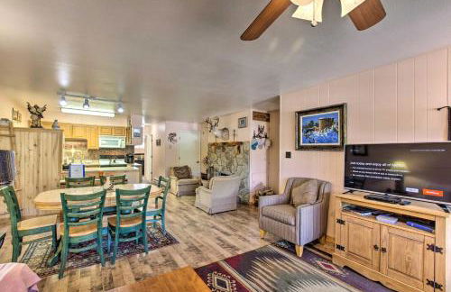 Red River Ski Condo on Main St - Mtn View! - Foto 4