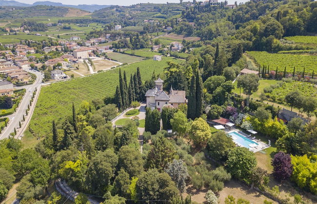 Alberta's Liberty House With Pool - Photo 31