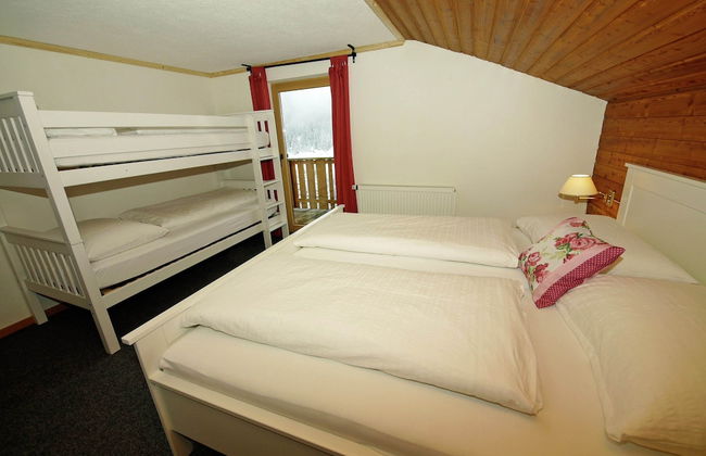 Spacious Holiday Home in Kappl With Terrace - Foto 7