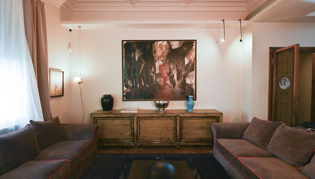 Coin salon dans le hall