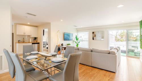 Luxury 2BR Oceanfront Condo with Rooftop Patio, 2 Minute Walk to the Beach! - Foto 5