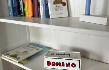 Beste Lage mit Warnowblick - großer Balkon, zwei Schlafzimmer, Aufzug, Stellplatz - Foto 18