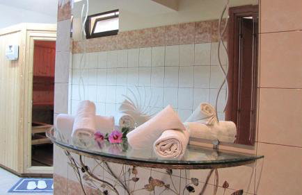 Palirria Hotel & Studios - Photo 54