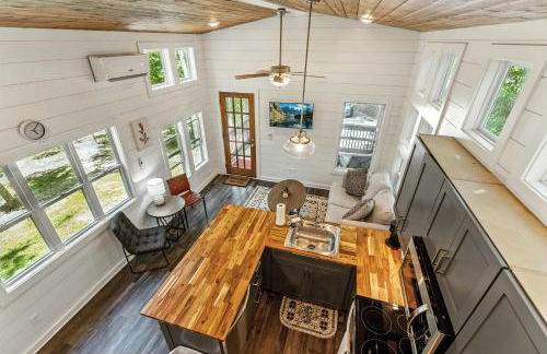The Hemlock Hideaway tiny home - Foto 14