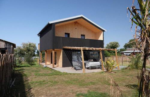 Maison bois Les Conches 6/8 Pers - Photo 1