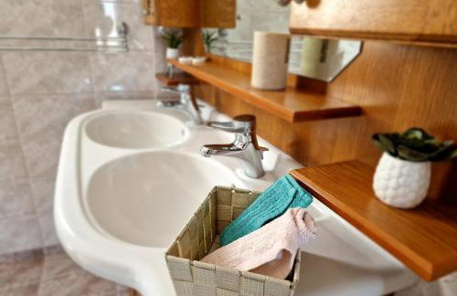 The Mirador Boutique Villa with Scenic Sea View - Foto 29