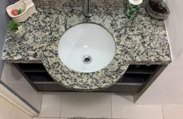 Apto Q/S a 100m da Praia - Foto 12