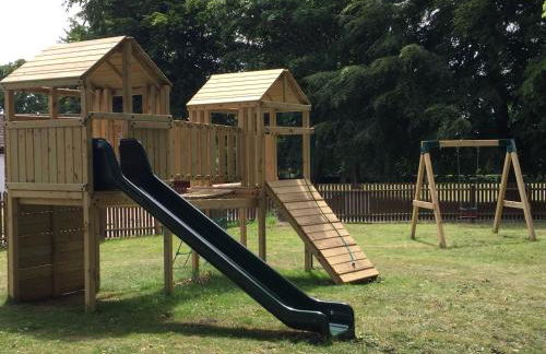 Mulberry Holiday Home - Foto 11