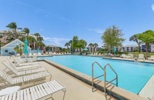 2 Mi to Jupiter Beach Condo with Lake Views - Photo 17