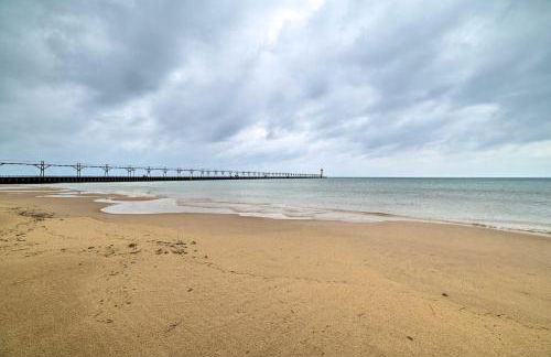 Chic Manistee Cottage Steps to Lake Michigan! - Foto 29