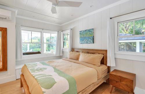 Gorgeous Renovated 1937 Plantation Style Beach House 50 Steps To The Center Of The Beach 5 Bedroom Home by RedAwning - Foto 90