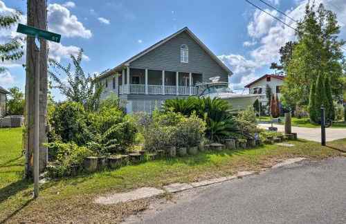 Luxurious Waterfront Home with Private Pier and Views! - Foto 45