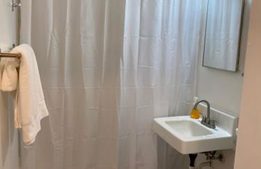 Sophisticated studio apartment in Gadsden, AL - Photo 4