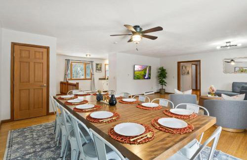 Near Ithaca!Hot Tub! LRG Home!Sleeps 14! Dogs ok! - Foto 3