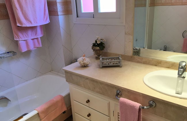 Luxury Apartament in 5 Star Urbanización - Photo 28