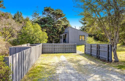 Madrone Cottage - Photo 23