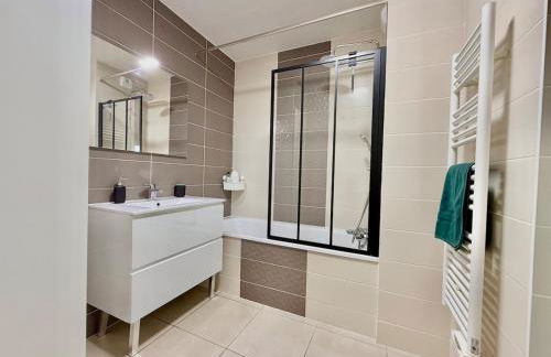 Appartement, terrasse, proche frontière - Foto 18