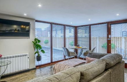 The Courtyard Apartment - Foto 8