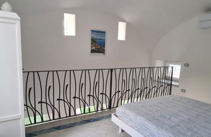 The little tower of Minuta - Photo 21