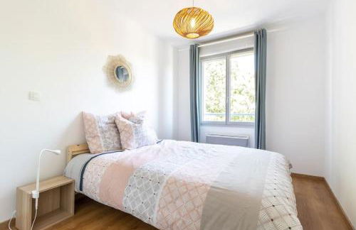 Beautiful apartment with terrace + private parking - Foto 9