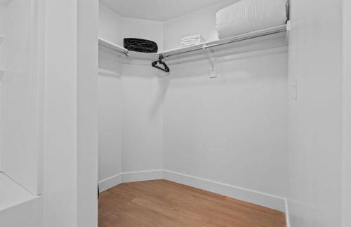 2BR and 2BA Near Events, Dining, and TRAX - Foto 2