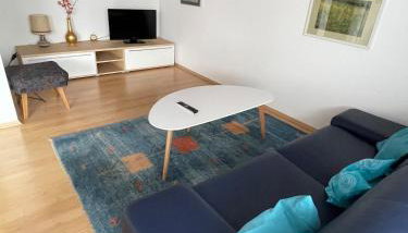 Ruhige Ferienwohnung mit Balkon und Bergsicht - Foto 2