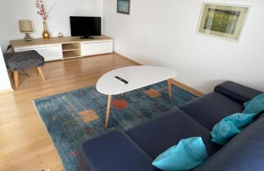 Ruhige Ferienwohnung mit Balkon und Bergsicht - Foto 2