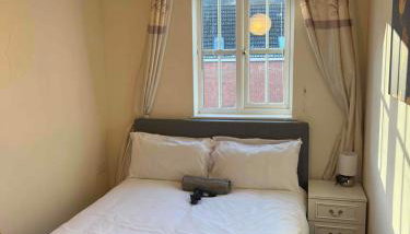 Peaceful 3 BR Flat with A View Near Hospitals-Free Parking - Foto 4