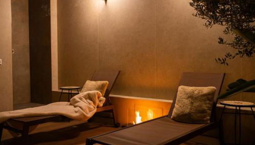 Modigliani Terrace Jacuzzi Golden House - Foto 4